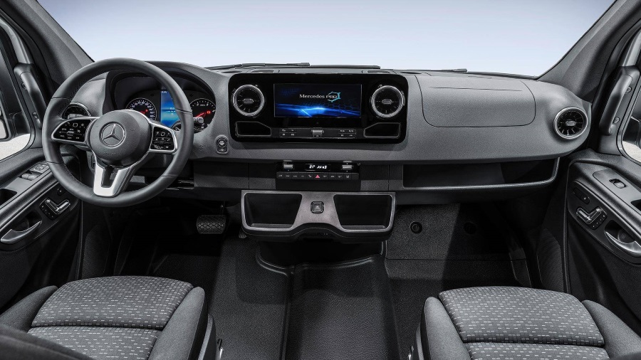 mercedes-benz-sprinter-interior-teaser.jpg